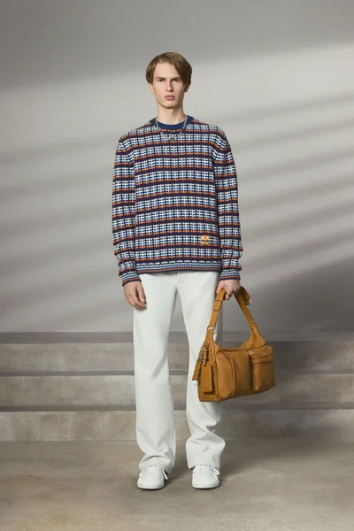 Look 33